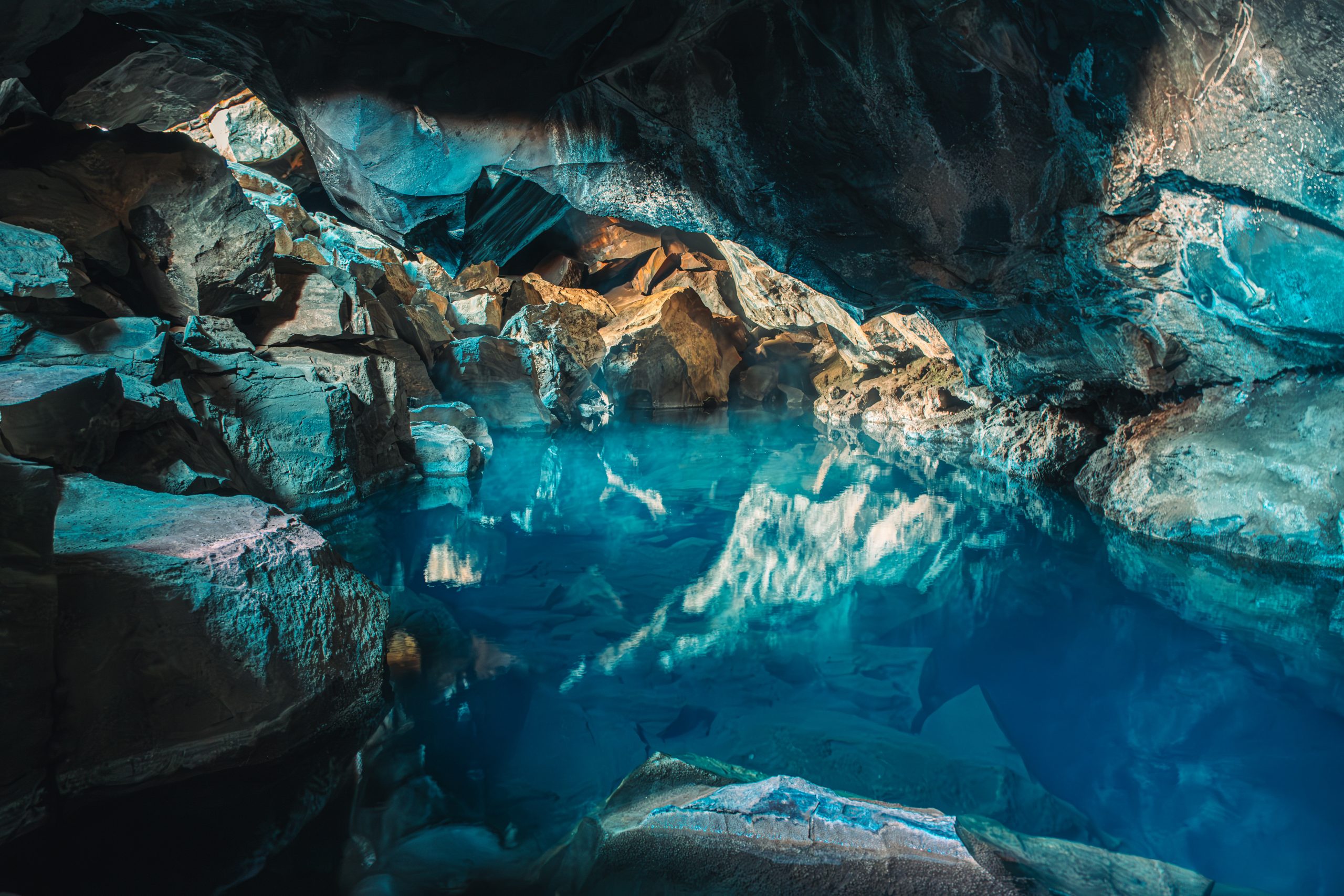 Cyan waters in a cave in Iceland