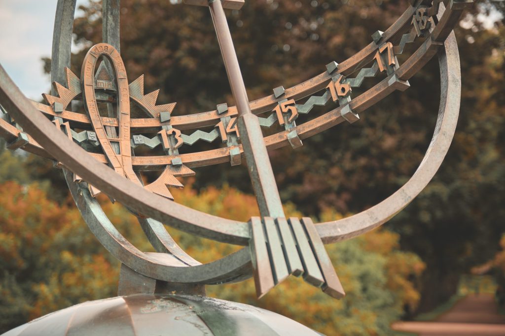 Solur A solar clock sculpture